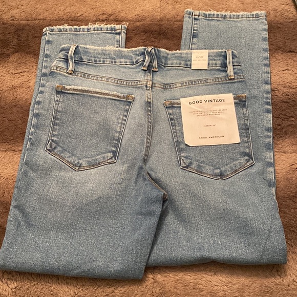 Good vintage jeans. 4/27. Inseam 28. New with tags. - Picture 4 of 7